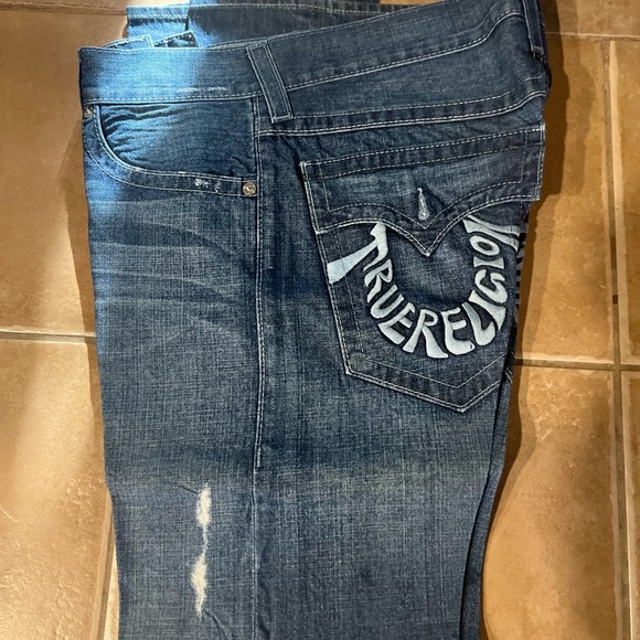 MENS TRUE RELIGION JEANS EXCELLENT CONDITIONS 34x 32 - Picture 11 of 11